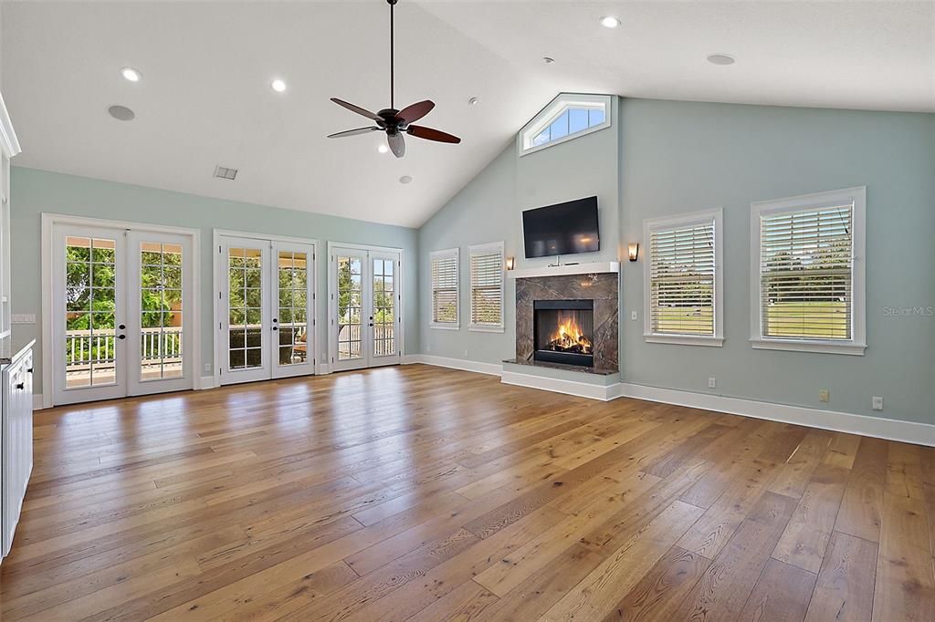 For Sale: $1,250,000 (4 beds, 4 baths, 4066 Square Feet)