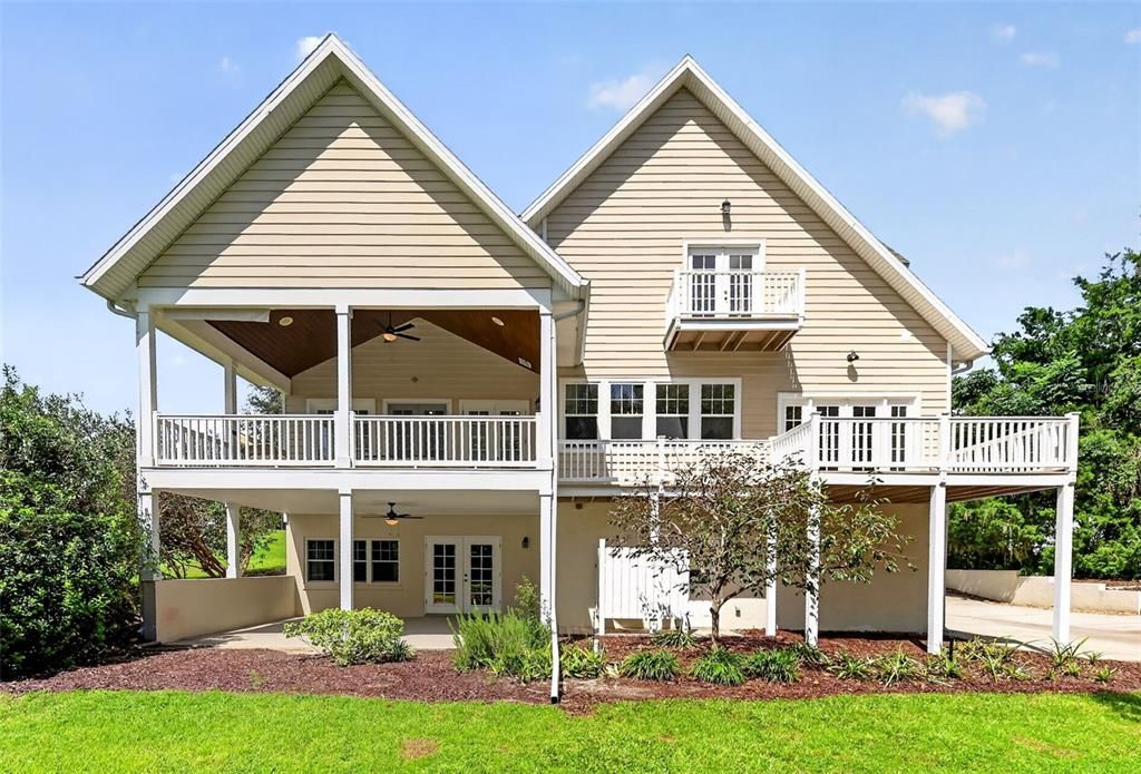 For Sale: $1,250,000 (4 beds, 4 baths, 4066 Square Feet)