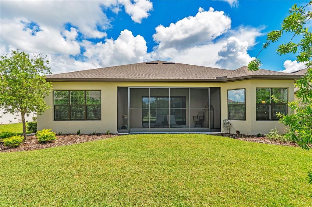 En Venta: $489,000 (3 camas, 3 baños, 2296 Pies cuadrados)