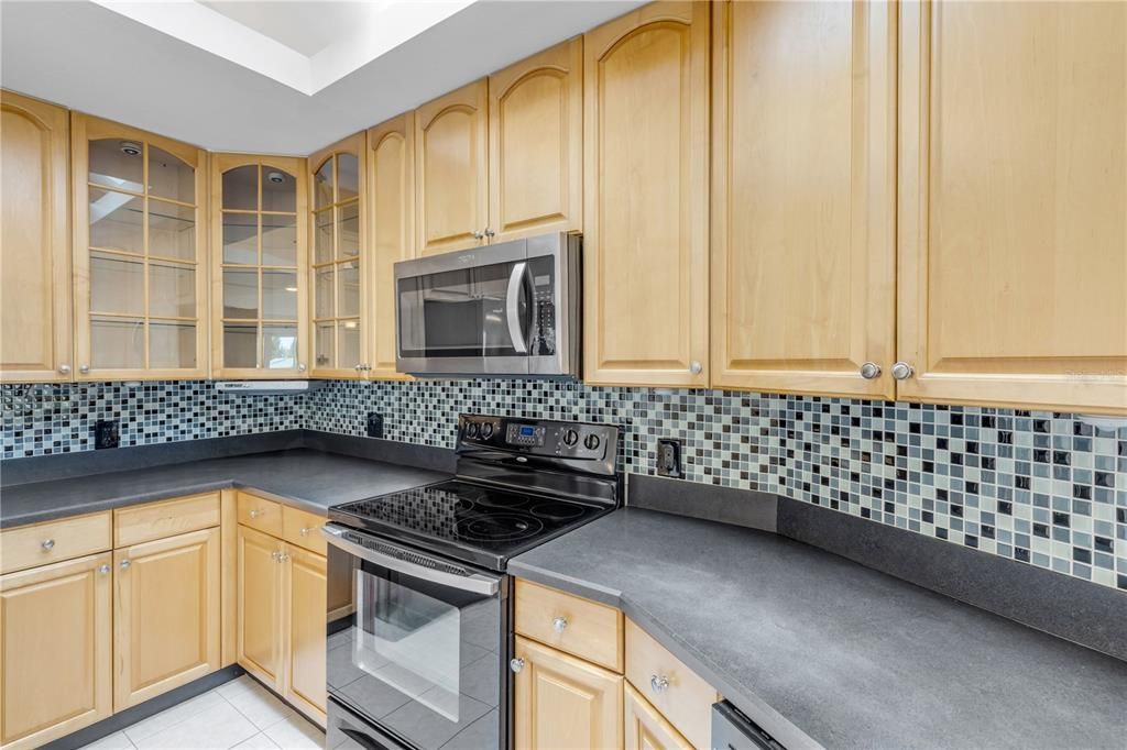En Venta: $1,470,000 (4 camas, 2 baños, 2638 Pies cuadrados)