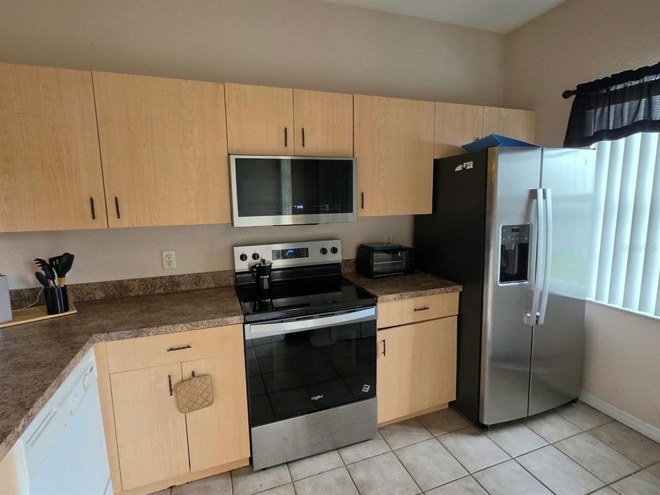 En Venta: $164,990 (2 camas, 2 baños, 981 Pies cuadrados)