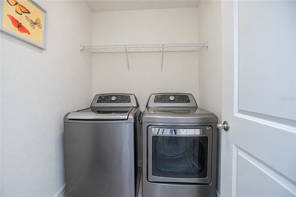 For Sale: $275,000 (3 beds, 2 baths, 1532 Square Feet)