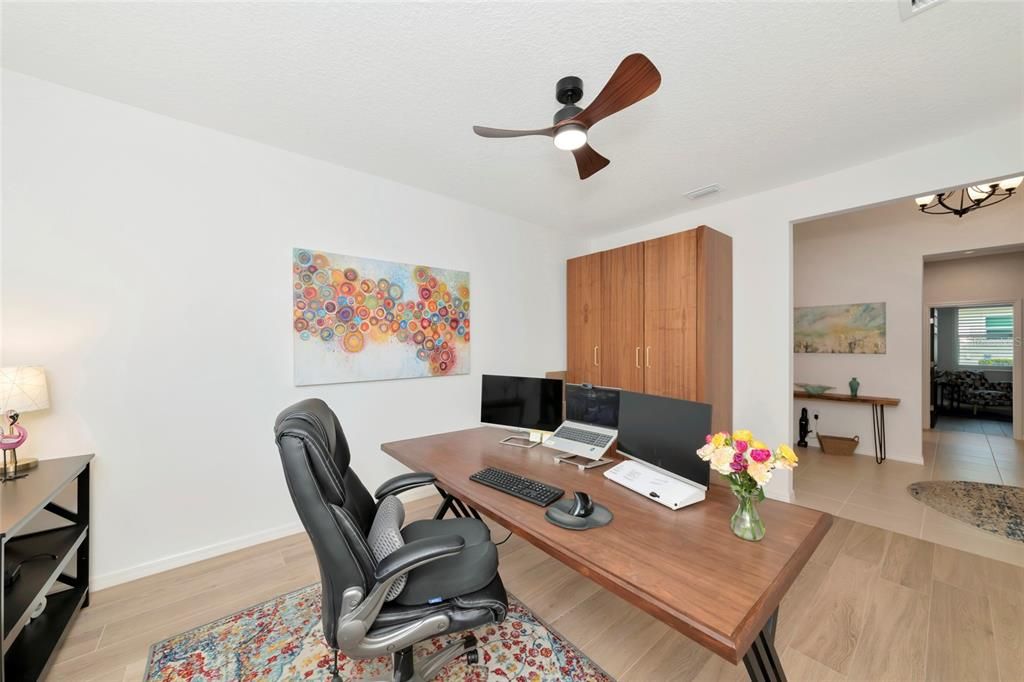 待售: $750,000 (4 贝兹, 3 浴室, 2364 平方英尺)