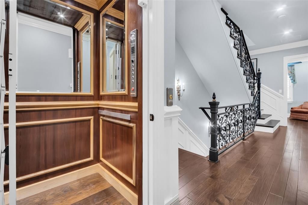 For Sale: $4,500,000 (4 beds, 5 baths, 5262 Square Feet)