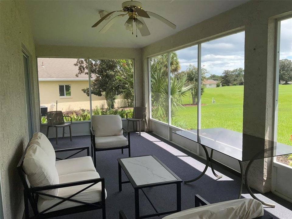 En Venta: $335,000 (3 camas, 2 baños, 1901 Pies cuadrados)