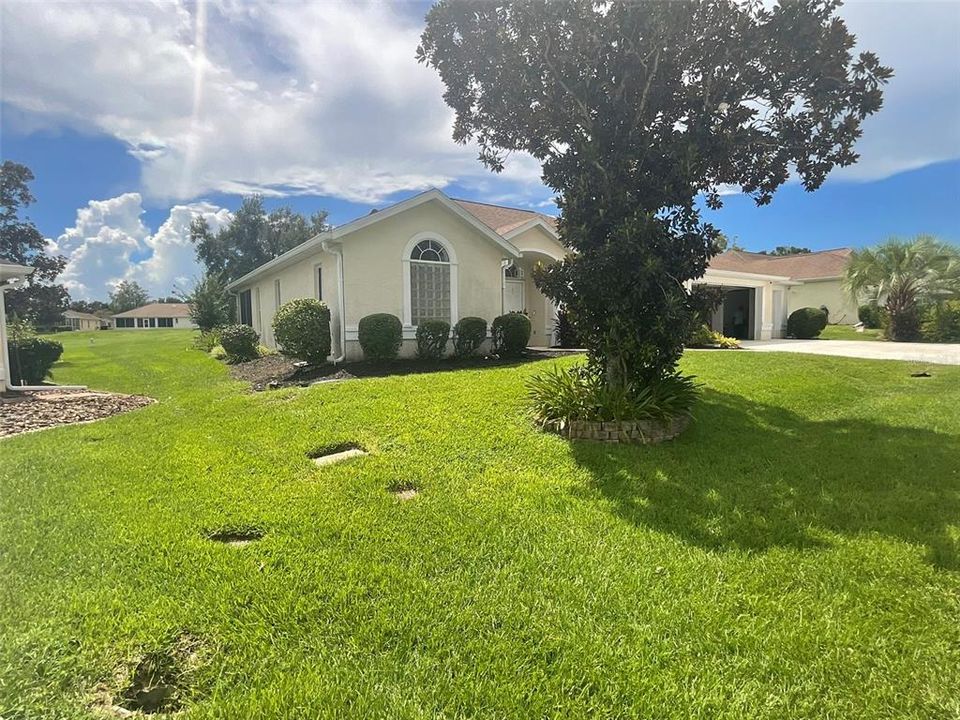En Venta: $335,000 (3 camas, 2 baños, 1901 Pies cuadrados)