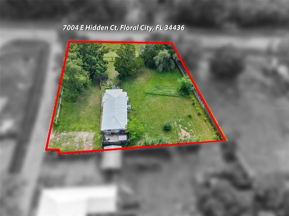 For Sale: $280,000 (2 beds, 2 baths, 903 Square Feet)