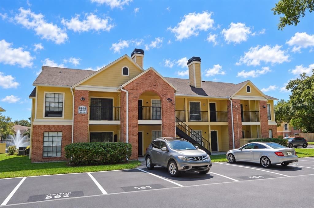 For Rent: $1,600 (2 beds, 2 baths, 1007 Square Feet)