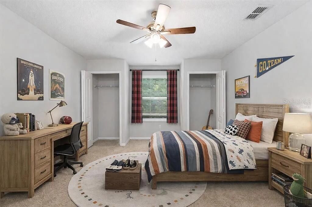For Sale: $499,999 (6 beds, 4 baths, 3894 Square Feet)