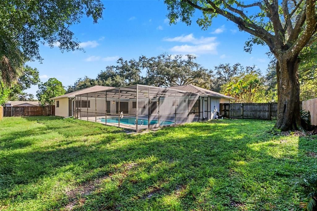 For Rent: $3,400 (4 beds, 2 baths, 2405 Square Feet)