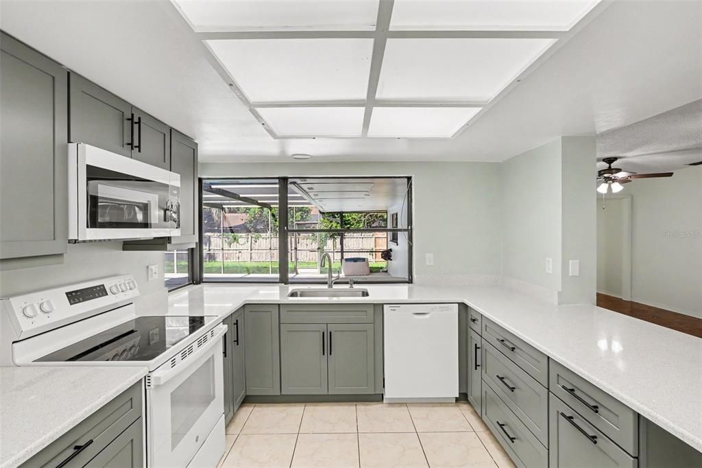 For Rent: $3,400 (4 beds, 2 baths, 2405 Square Feet)