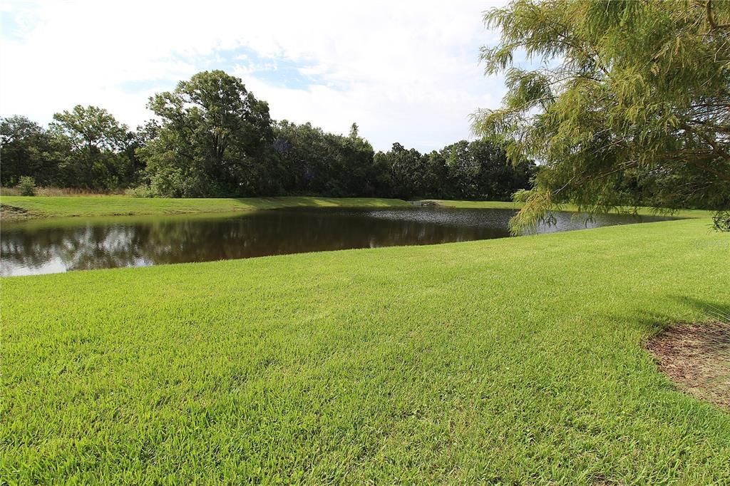 For Rent: $2,500 (3 beds, 2 baths, 1852 Square Feet)