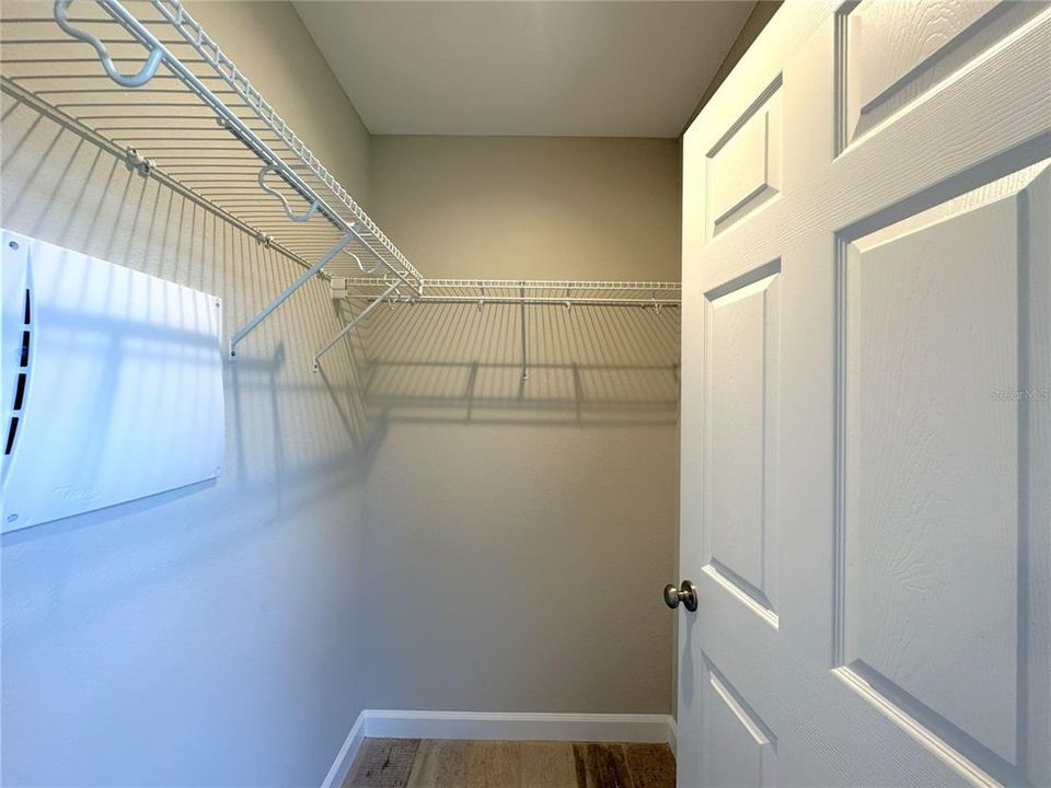 For Rent: $1,500 (2 beds, 2 baths, 930 Square Feet)