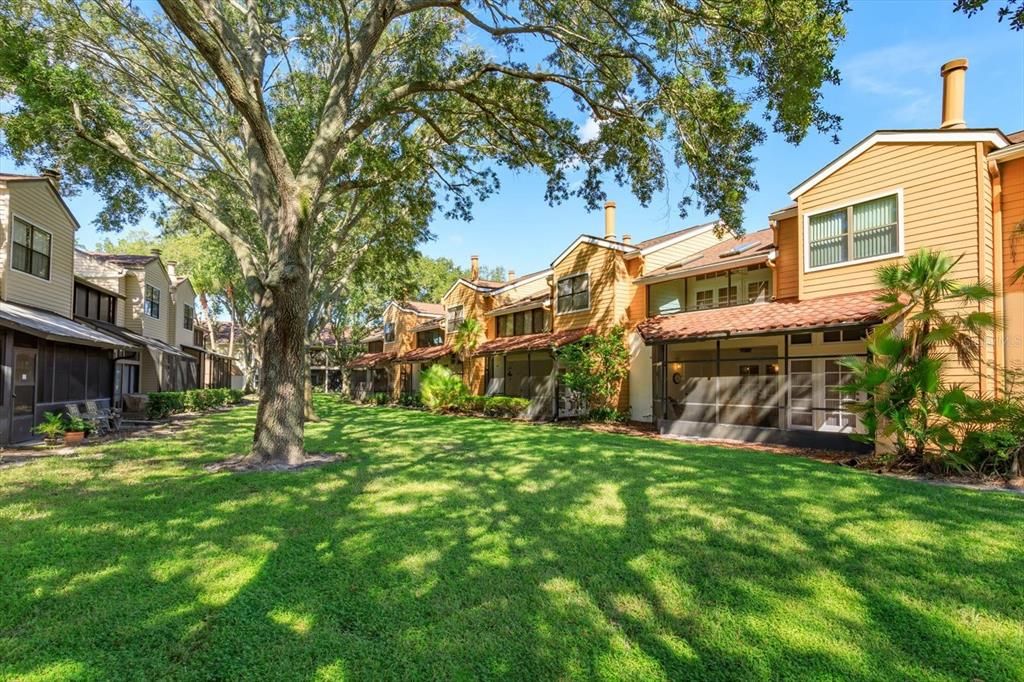 En Venta: $260,000 (2 camas, 2 baños, 1210 Pies cuadrados)