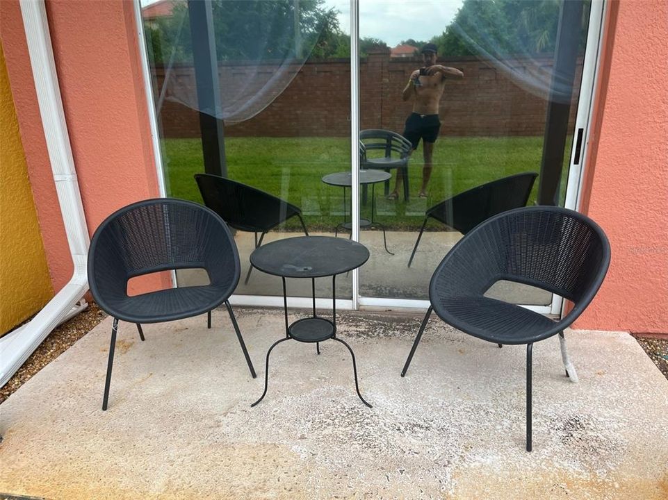 En Renta: $2,500 (4 camas, 3 baños, 1645 Pies cuadrados)