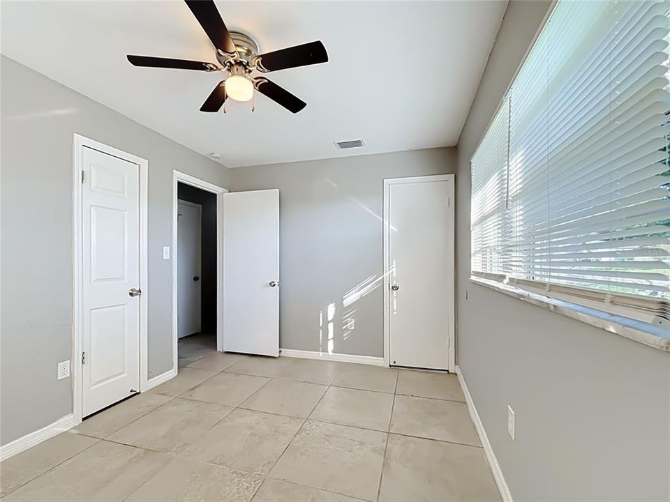 En Venta: $189,000 (4 camas, 2 baños, 1104 Pies cuadrados)