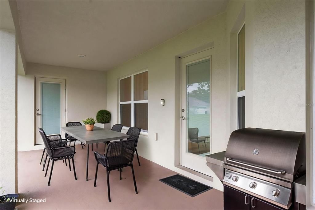 待售: $449,900 (4 贝兹, 2 浴室, 2330 平方英尺)