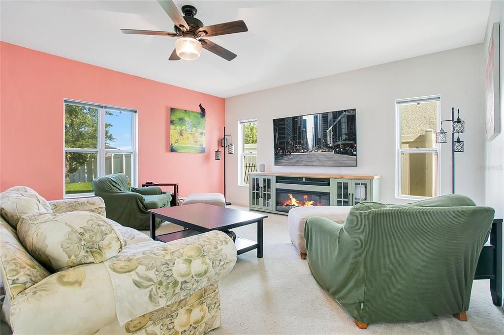 For Sale: $425,000 (4 beds, 2 baths, 2838 Square Feet)
