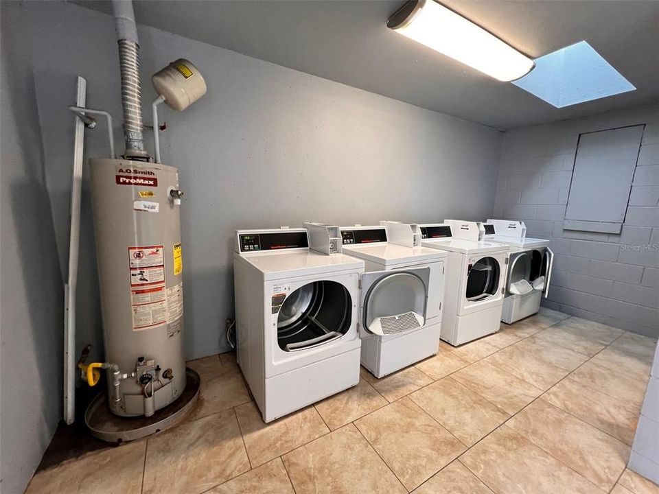 En Renta: $1,450 (3 camas, 1 baños, 800 Pies cuadrados)