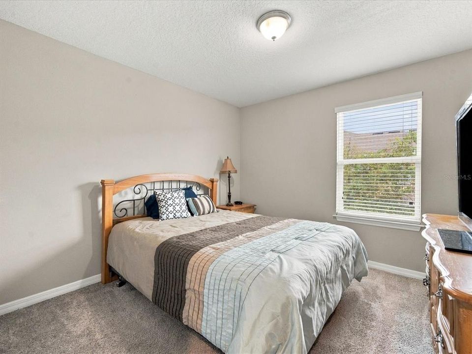 For Sale: $350,000 (3 beds, 2 baths, 2003 Square Feet)