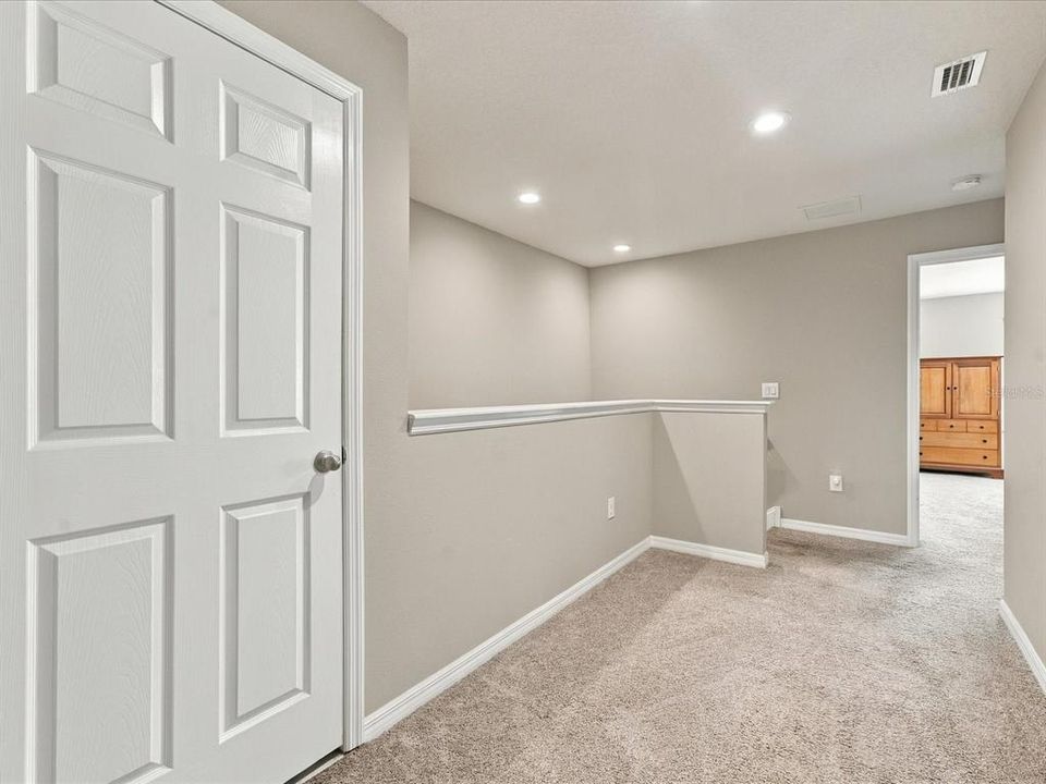 For Sale: $350,000 (3 beds, 2 baths, 2003 Square Feet)