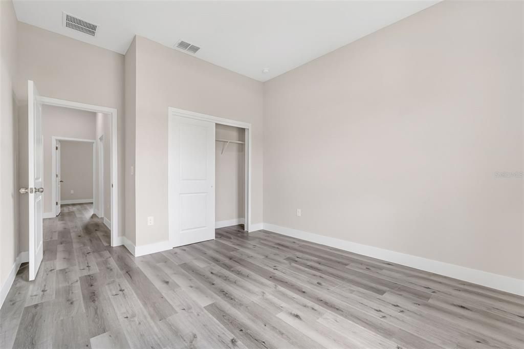 For Sale: $425,000 (4 beds, 2 baths, 1820 Square Feet)