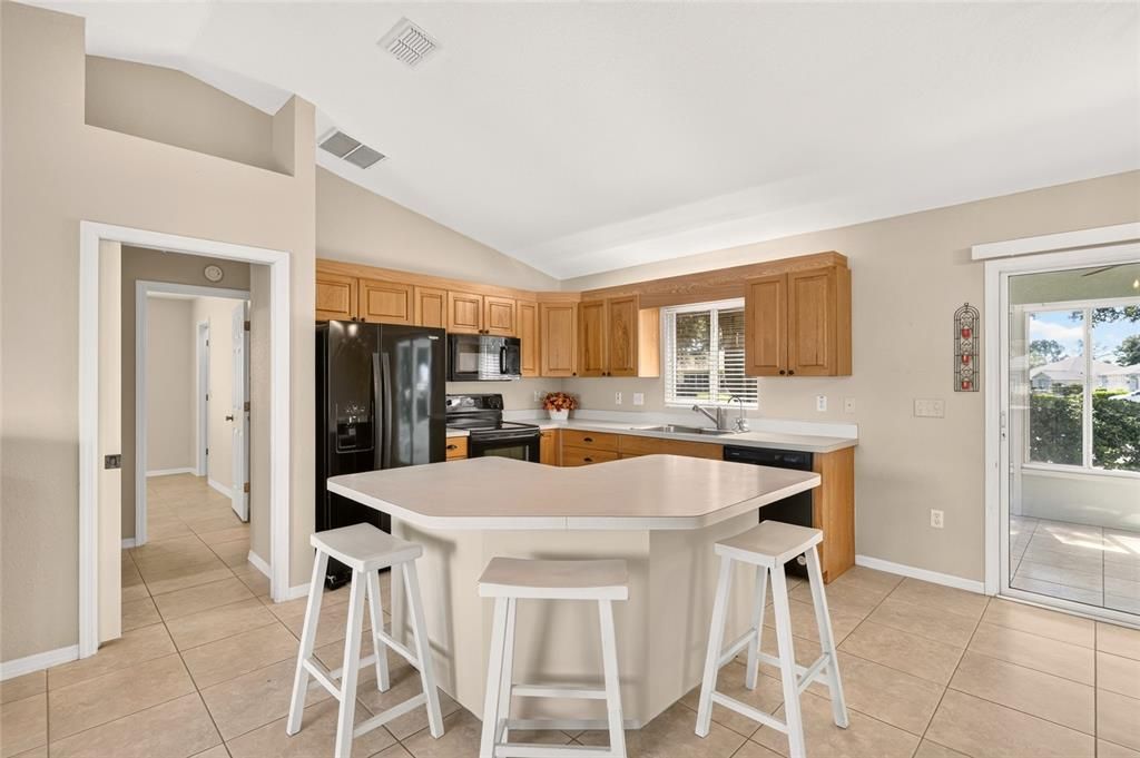 Activo con contrato: $239,000 (2 camas, 2 baños, 1248 Pies cuadrados)