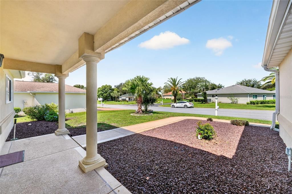 Activo con contrato: $239,000 (2 camas, 2 baños, 1248 Pies cuadrados)
