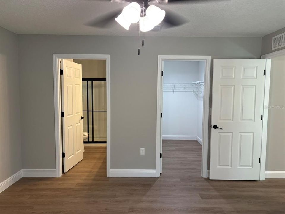 For Sale: $239,900 (3 beds, 2 baths, 1405 Square Feet)