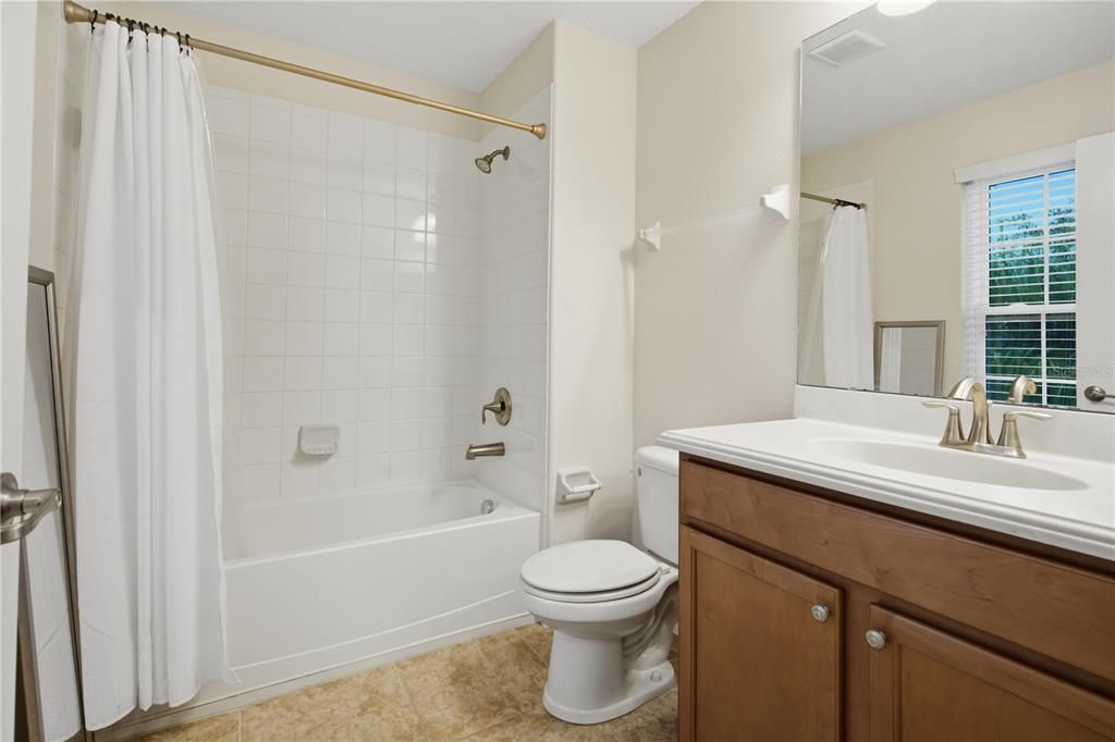 For Rent: $3,800 (5 beds, 3 baths, 2369 Square Feet)