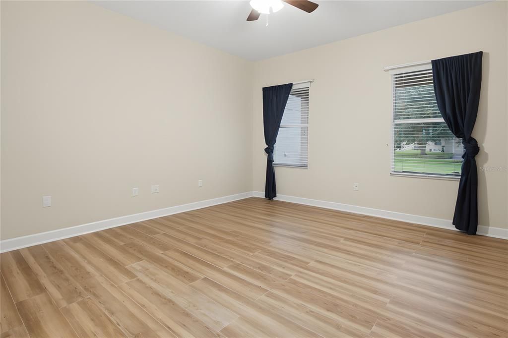 For Rent: $3,800 (5 beds, 3 baths, 2369 Square Feet)
