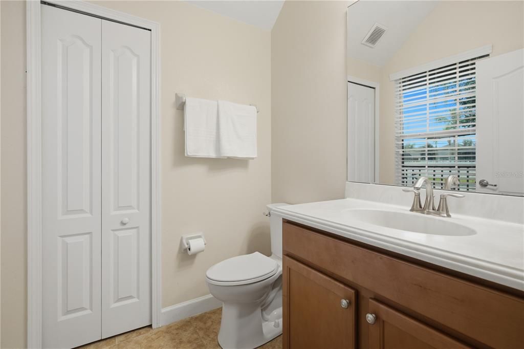 For Rent: $3,800 (5 beds, 3 baths, 2369 Square Feet)