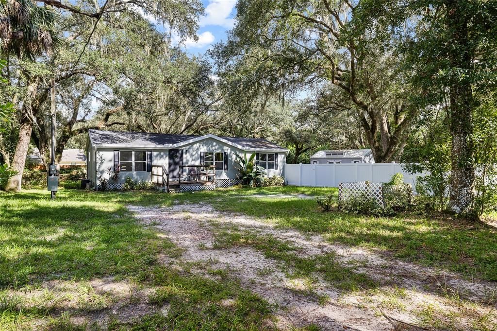 For Sale: $269,900 (3 beds, 2 baths, 1152 Square Feet)