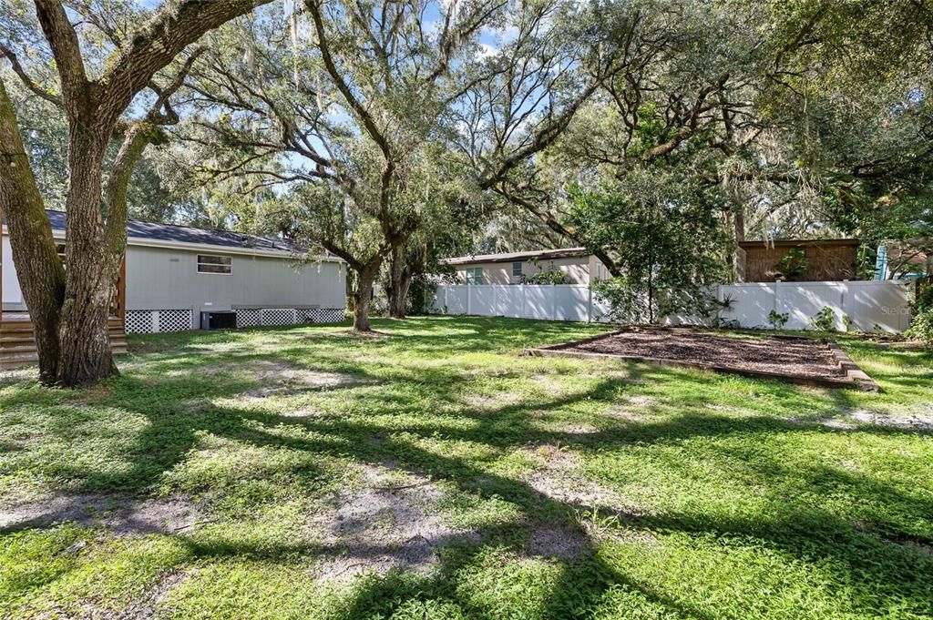 For Sale: $269,900 (3 beds, 2 baths, 1152 Square Feet)