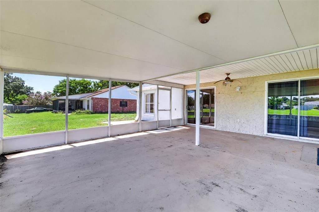 For Sale: $220,000 (3 beds, 2 baths, 1466 Square Feet)