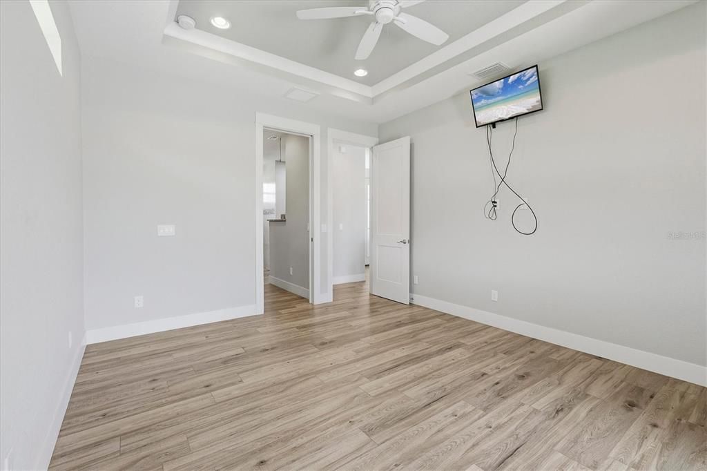 En Venta: $879,000 (3 camas, 2 baños, 1668 Pies cuadrados)