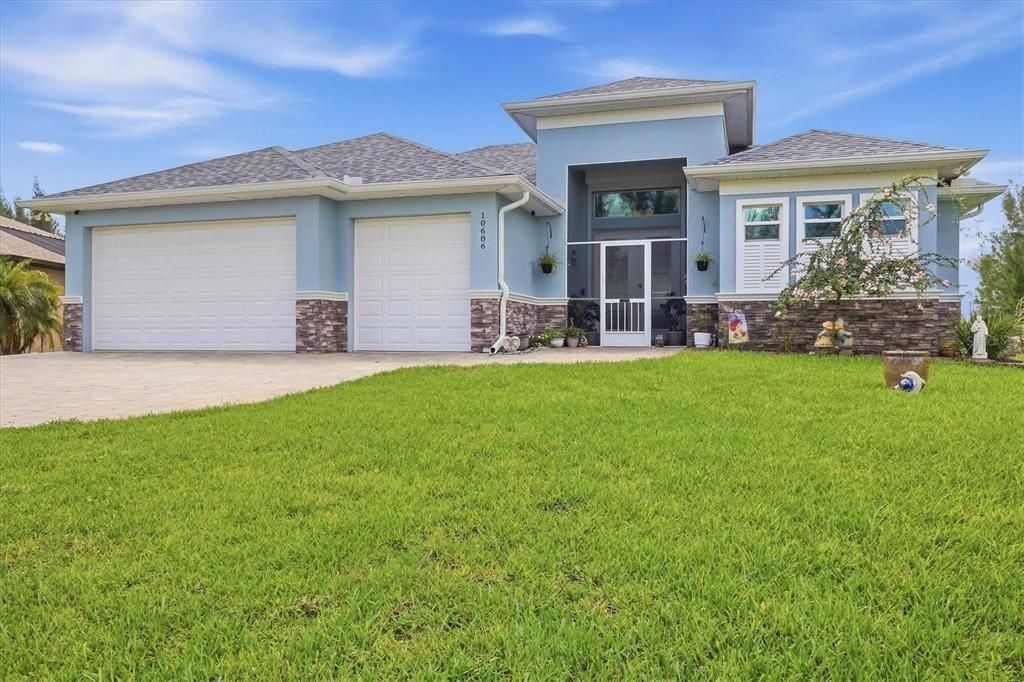En Venta: $879,000 (3 camas, 2 baños, 1668 Pies cuadrados)
