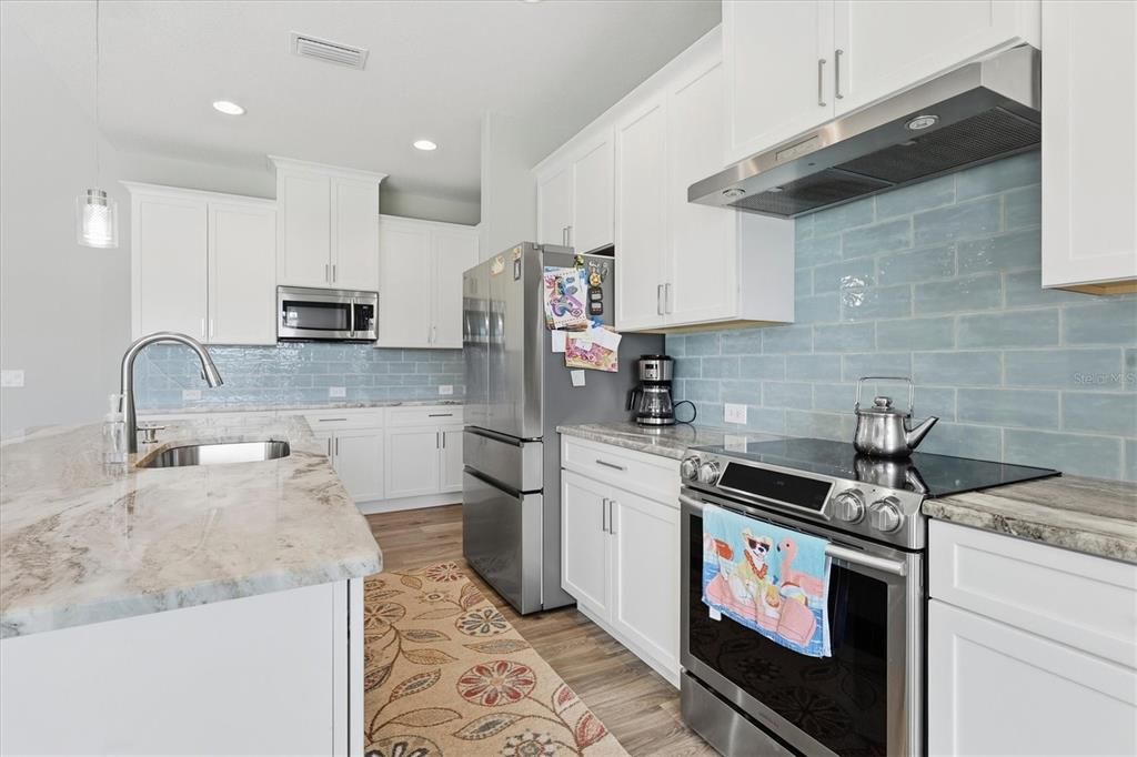 En Venta: $879,000 (3 camas, 2 baños, 1668 Pies cuadrados)