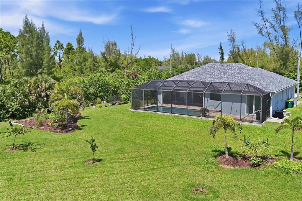 En Venta: $879,000 (3 camas, 2 baños, 1668 Pies cuadrados)