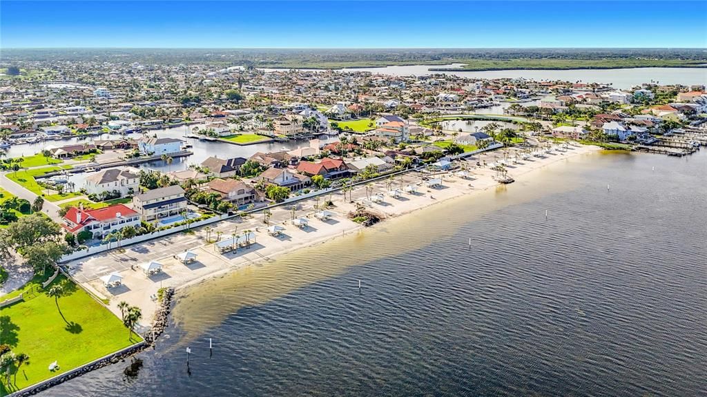 На продажу: $369,900 (0.16 acres)