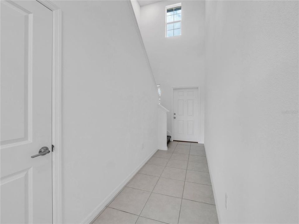 For Sale: $335,000 (4 beds, 2 baths, 1925 Square Feet)