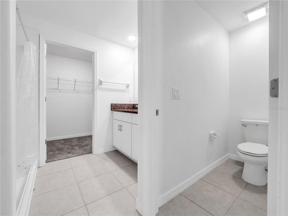 For Sale: $335,000 (4 beds, 2 baths, 1925 Square Feet)