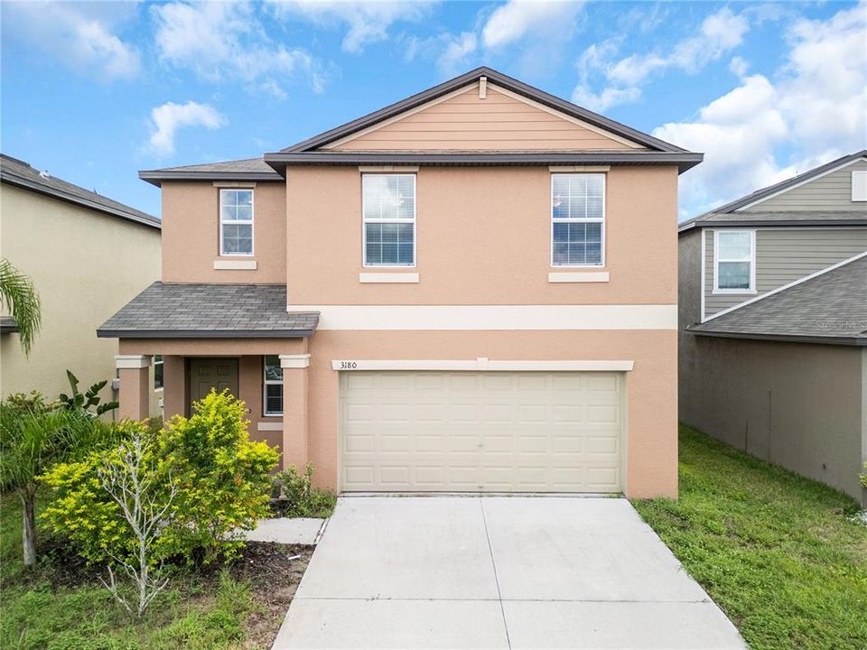 For Sale: $335,000 (4 beds, 2 baths, 1925 Square Feet)