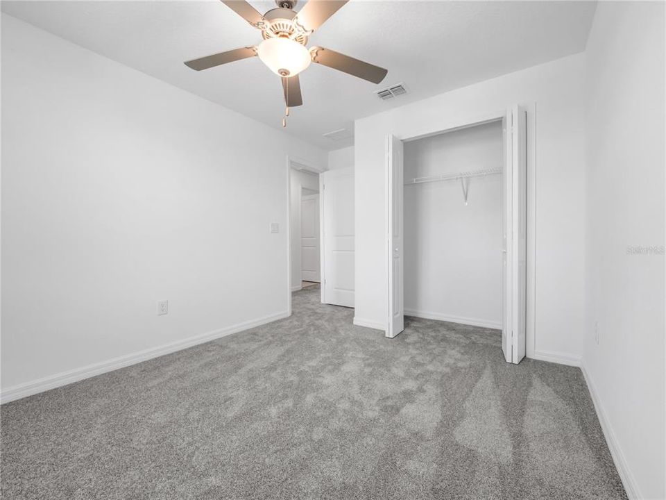For Sale: $335,000 (4 beds, 2 baths, 1925 Square Feet)
