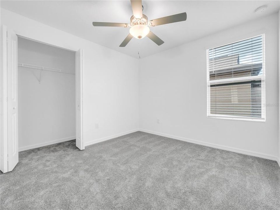 For Sale: $335,000 (4 beds, 2 baths, 1925 Square Feet)