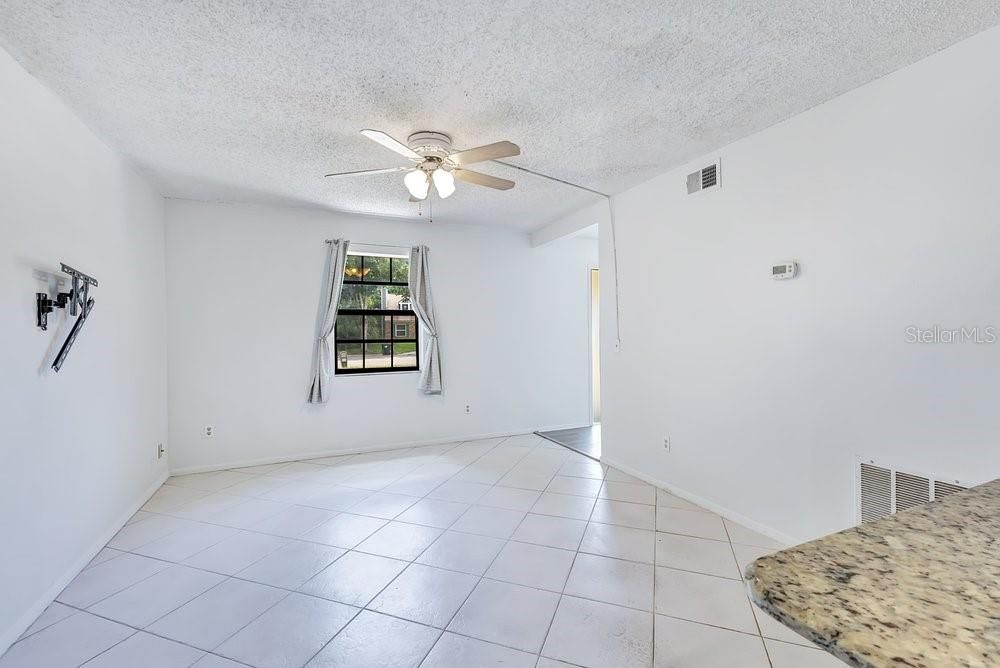 En Venta: $498,000 (3 camas, 2 baños, 1623 Pies cuadrados)