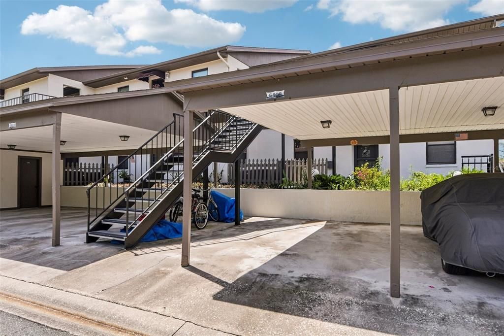 For Sale: $268,000 (2 beds, 2 baths, 1363 Square Feet)
