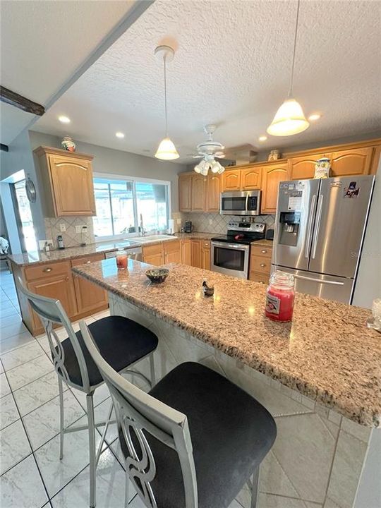 For Sale: $499,750 (3 beds, 2 baths, 2152 Square Feet)