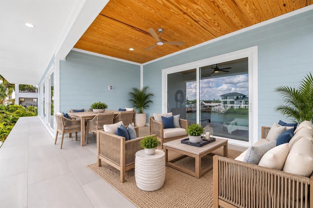 En Venta: $2,999,000 (3 camas, 2 baños, 2878 Pies cuadrados)