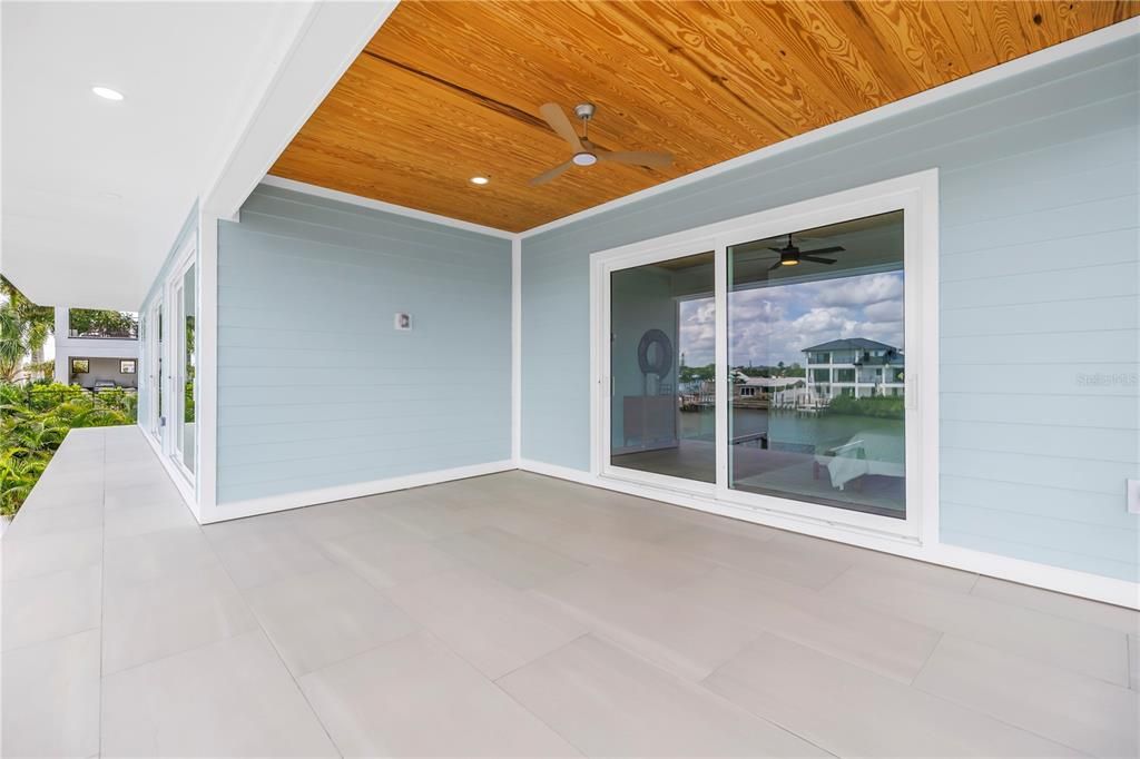 En Venta: $2,999,000 (3 camas, 2 baños, 2878 Pies cuadrados)